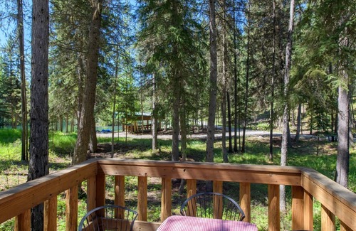 Eureka Cabin | Fishing Cabin in the Woods