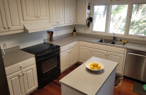 Edisto Island House | Fishing, Crabbing, and Boating paradise on 5 acres.