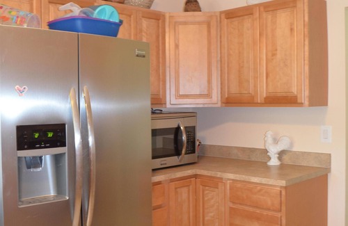 Tropical Bay Estates House | Fishing, swimming and relaxing on the porch in Big Pine Key