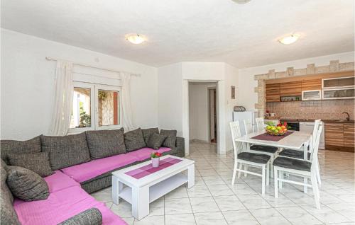 Cista Velika House | Five-Bedroom Holiday Home In Cista Velika