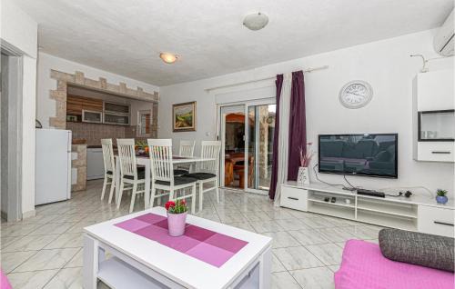 Cista Velika House | Five-Bedroom Holiday Home In Cista Velika