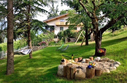 Bressanone Apartment | Five minutes from Brixen's old town and yet in the countryside