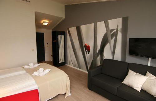 Lavangen Municipality Hotel | Fjellkysten