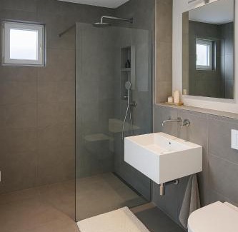 Russee - Hammer Apartment | Fjord Stay - Neue Apartment in Kiel - Free Park - 24-7 Check in - "Copenhagen"
