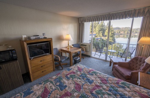 West Hills Hotel | Flagship Inn