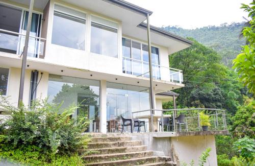 Norton Bridge Villa | Flaming Tree Resorts