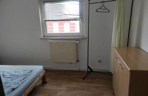 Zeitz Apartment | Flat for 6 best price for month best for workers