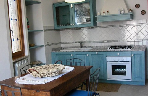 Asciano Apartment | Flat in Asciano with A/C, Garden,view,parking,walk distance to the centre, quiet