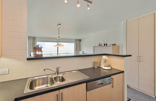 Blankenberge Apartment | Flat in Blankenberge with Ocean Views