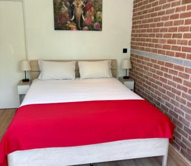 Waterloo Apartment | Flat vane & Soun