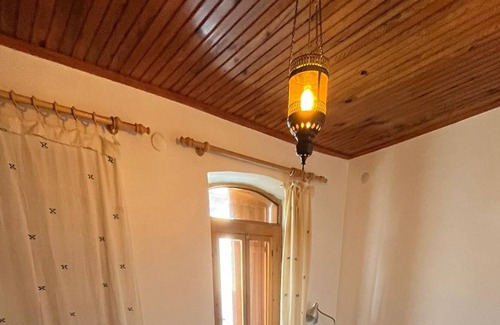 Bozcaada Apartment | Flat w Balcony 5 min to Ayazma Beach in Bozcaada
