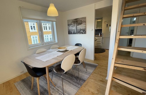 Stavanger Apartment | Flat with 2BR and terrace between restaurants