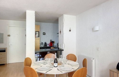 Saint-Jean-dʼAulps Apartment | FLAT WITH MOUNTAIN VIEW - SAINT JEAN D'AULPS - NEAR MORZINE - 6/8 PERSONS - RELAIS D7