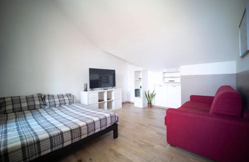 Assago Apartment | Flat with terrace close to Forum and Milanofiori Metro