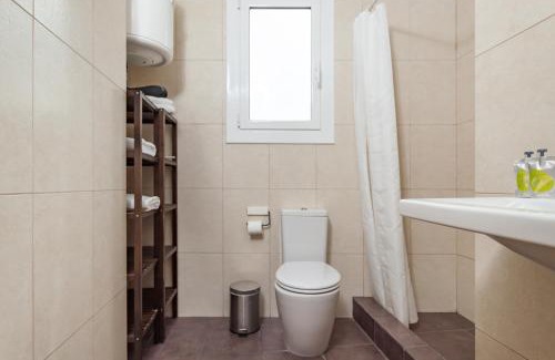 Sants-Badal Apartment | Flateli Roger 16