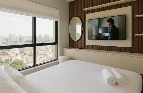 San Isidro Apartment | FlatTOP San Isidro City View Lima 3B 1804