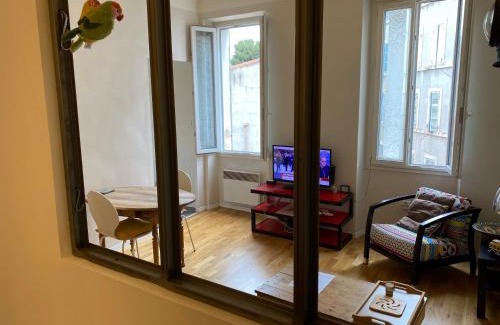 Notre-Dame du Mont Apartment | FLC - Charming T1bis 10mn Cours Julien-Nt Dame du Mont