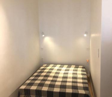 Notre-Dame du Mont Apartment | FLC - Charming T1bis 10mn Cours Julien-Nt Dame du Mont