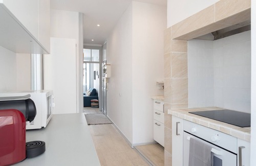 Alcantara Apartment | FLH Lx Factory Charming Place