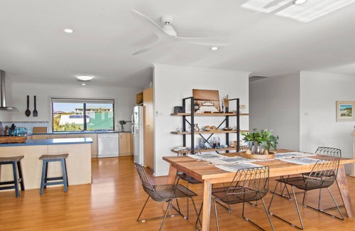 Lake Wangary Cabin | FLINDERS TRIM, TOP NOTCH