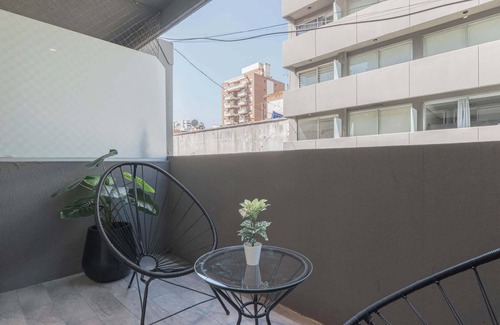 San Telmo Apartment | Fliphaus + Tacuari 1100 - 3 pax Loft in San telmo