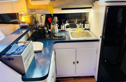 Stevensville Boat Rental | Floating 2 bed 2 bath condo stunning views of the bay