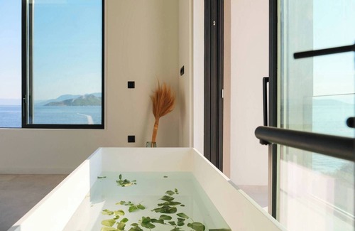 Aegina Villa | Floating Cubes Villa Spa with private Jacuzzi