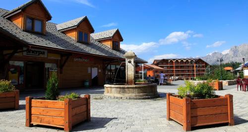 La Joue du Loup Apartment | Flocons du Soleil by Actisource