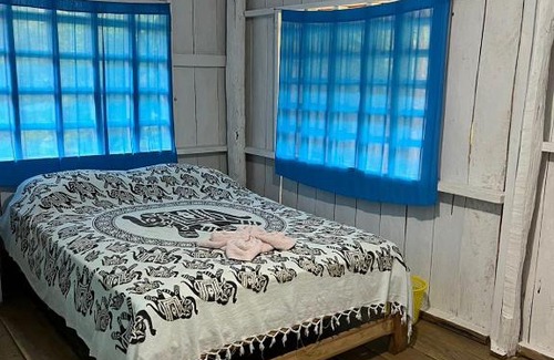 Puerto Narino House | Flor de la selva