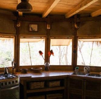 Mazunte House | Flor de Mayo domo ecológico