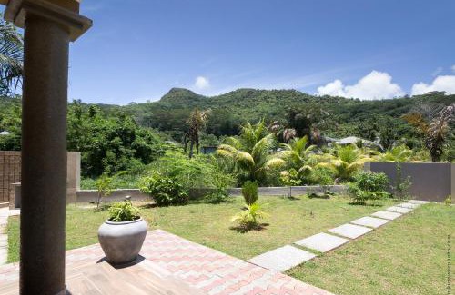 Mahe Island Apartment | Flora's Self Catering Apartments