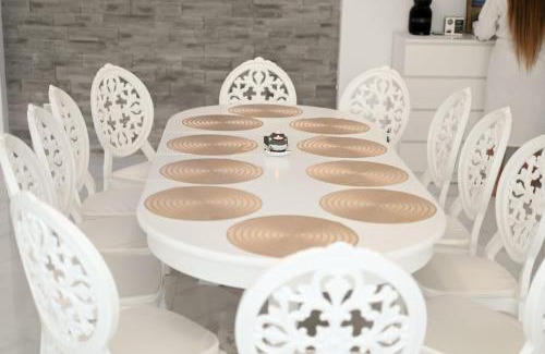 Deva House | Flori House