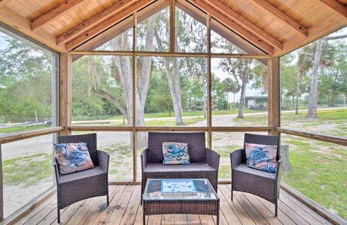 Steinhatchee House | Florida Escape Unit 14 with Loft and Boat Dock!