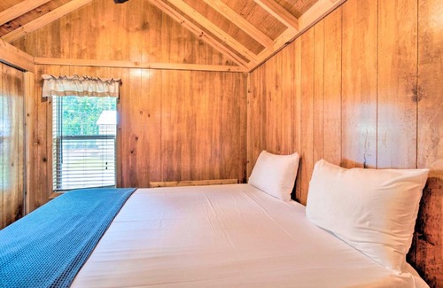 Steinhatchee House | Florida Escape Unit 14 with Loft and Boat Dock!