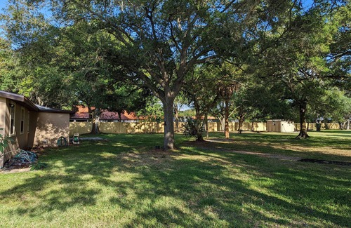 Pinellas Park House | Florida Ranch Style House on 2 acres in an equestrian neighborhood