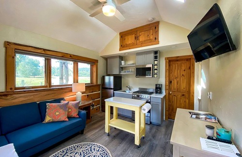 Durango - Purgatory Cottage | Florida River Valley farm living only 5 miles to downtown