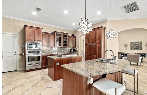 Port Saint John House | Florida Space Coast Waterfront Retreat - Family & Pet Friendly - Sleeps up to 15