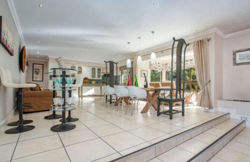 Franschhoek House | Florin’s Crest 3 Bedroom Villa, Franschhoek