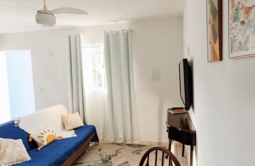 Rio Vermelho Sul House | Floripa - MoçamBlue - Casa 2 quartos, 1 km da Reserva Nacional de Surf, perfeita para famílias ou casais, Wi-Fi, garagem e sossego Praia do Moçambique