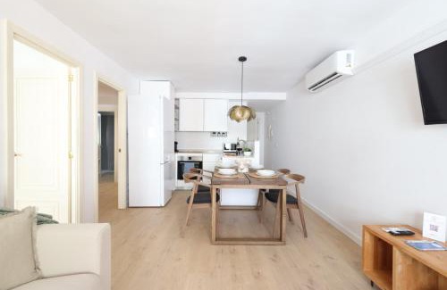 Sant Francesc Apartment | FLORIT FLATS - The Apolo Apartment