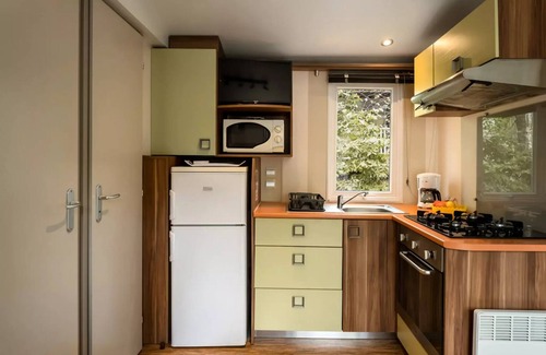 Granges-Aumontzey House | Flower Camping LA STENIOLE * - Mobil-home Standard - 2 bedrooms 4 people