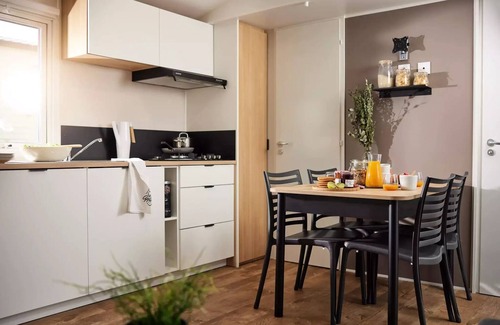 Les Achards House | Flower Camping Le Pavillon * - HomeFlower Premium 35m2 - 3 bedrooms + Semi-covered terrace + TV + LV 6 persons