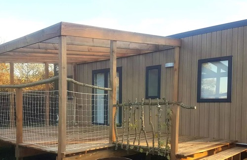 Martiel House | Flower Camping Le Lac aux Birds * - Homeflower PREMIUM with TV, dishwasher and air conditioning 31 m2 (3 bedrooms) 6 persons