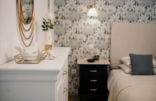 Ponte de Lima House | Flowers & Faces Guesthouse