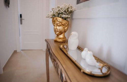 Ponte de Lima House | Flowers & Faces Guesthouse