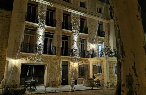 Moyen-Vernet Apartment | Fluidra: whirlpool bath, ground floor