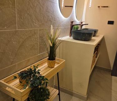 Melgar Villa | Fm Luxury villa Amalfitana con Playa artificial, pisicna privada