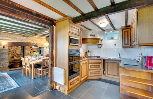 Llanbrynmair House | Foel Fach - Three Bedroom House, Sleeps 5