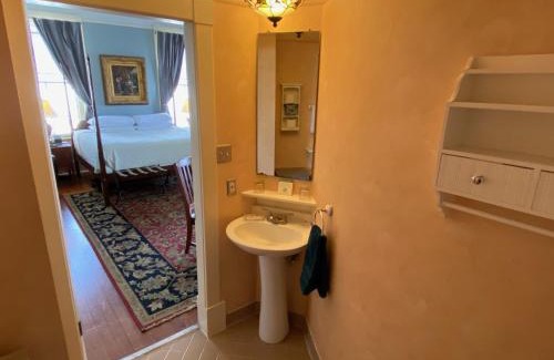 Historic District - North Bed & Breakfast | Foley House Inn