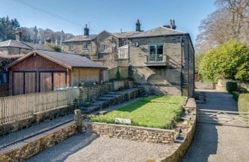Bewerley Apartment | Folly View - Private, peaceful apartment with stunning views.